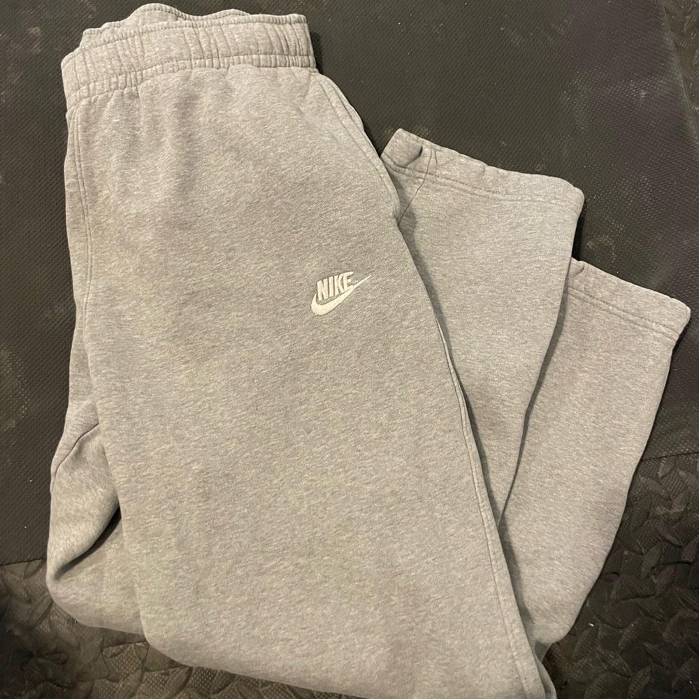 Nike Sweatpants